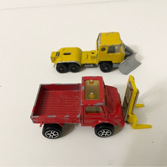 Lot of 4 Vintage Majorette Benton Cement Truck Ford Oil Tanker Bernard Semi - Picture 12 of 14